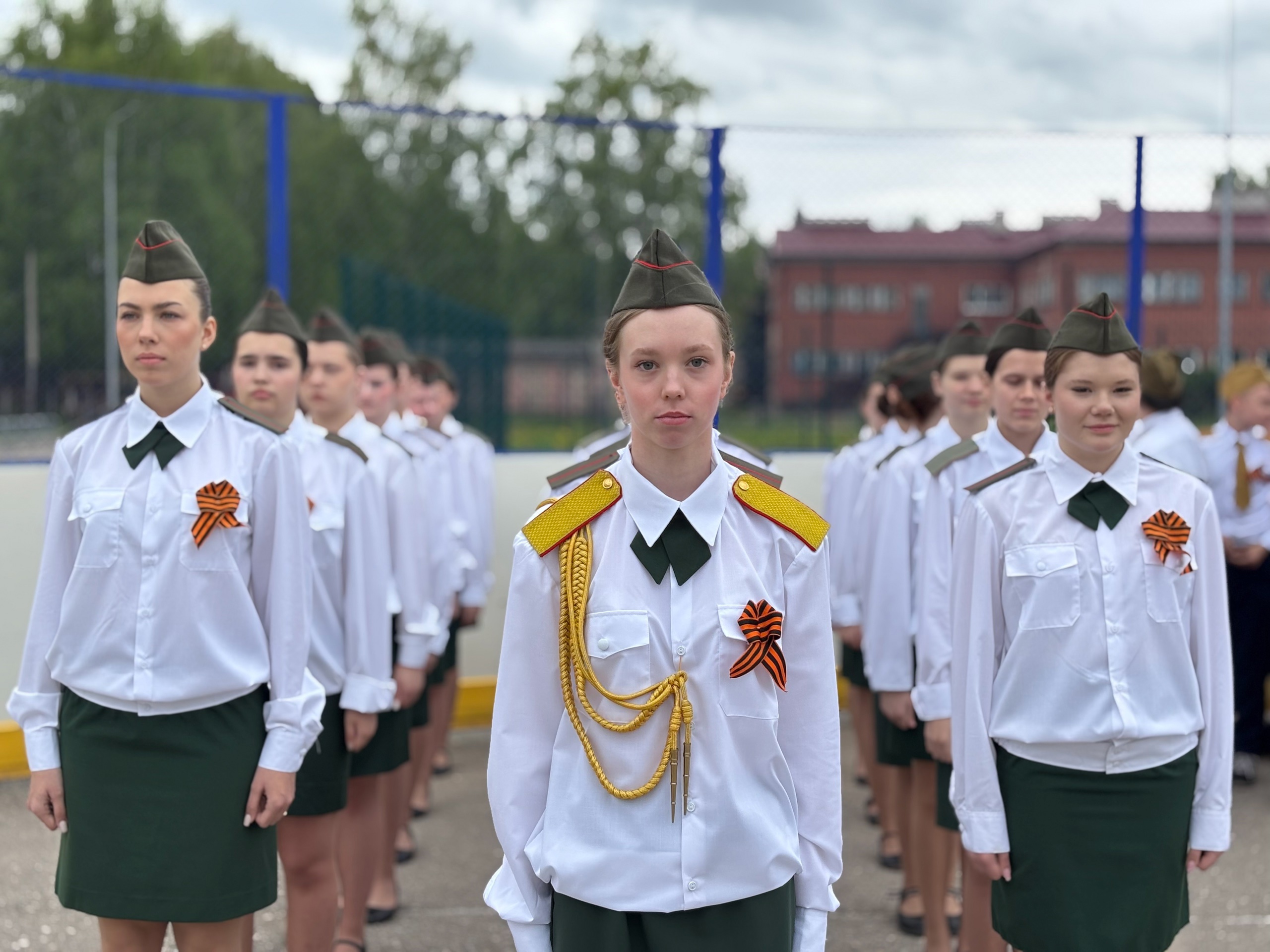 Смотр строя и песни "Победный май".